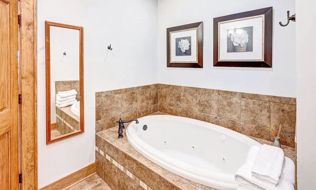 Photo of Bathroom in Cashiers