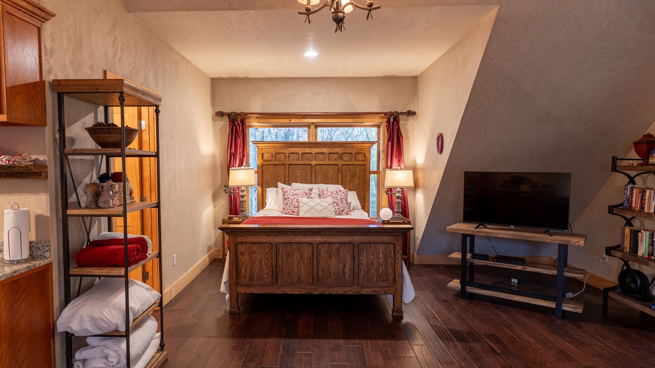 Photo of Bedroom in Cedar Hill