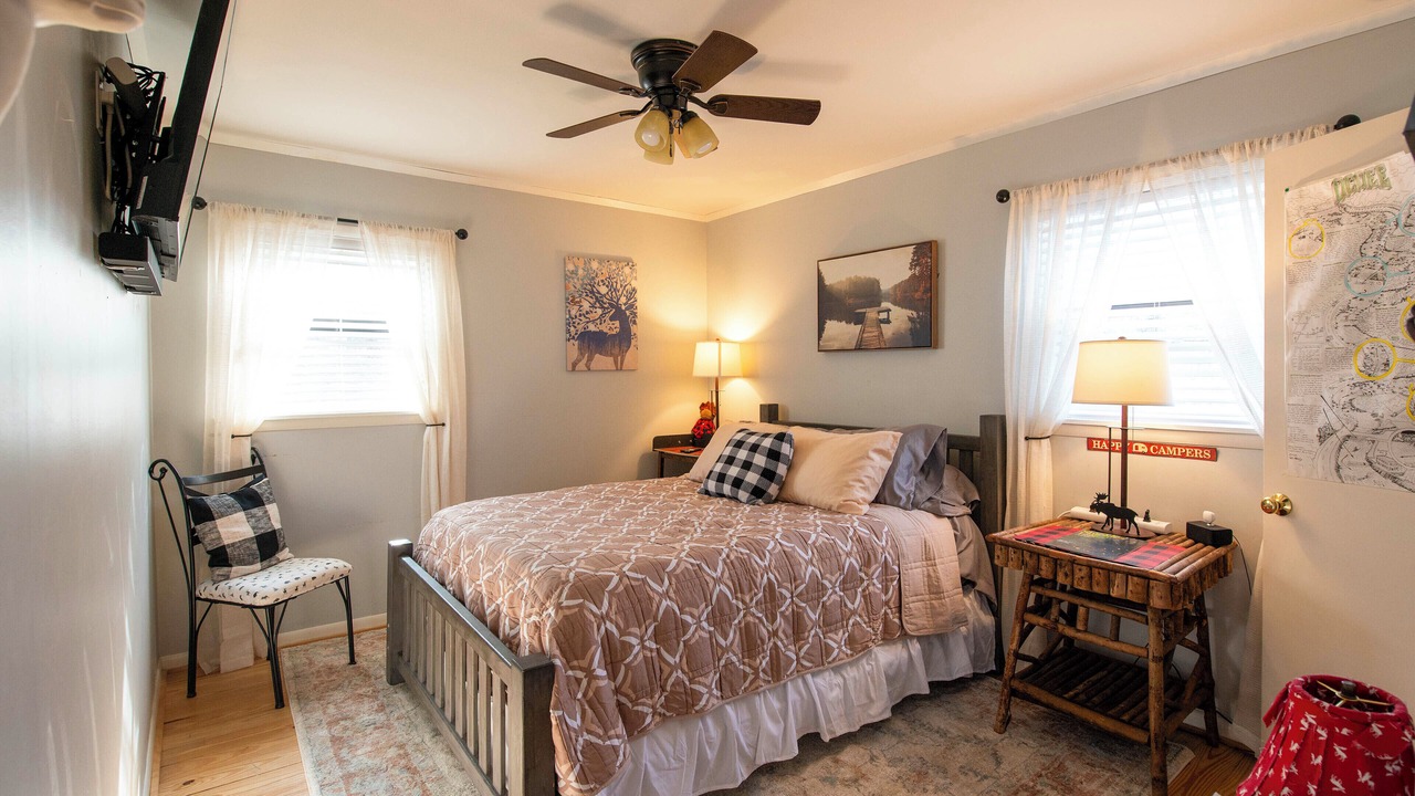 Photo of Bedroom in Almond
