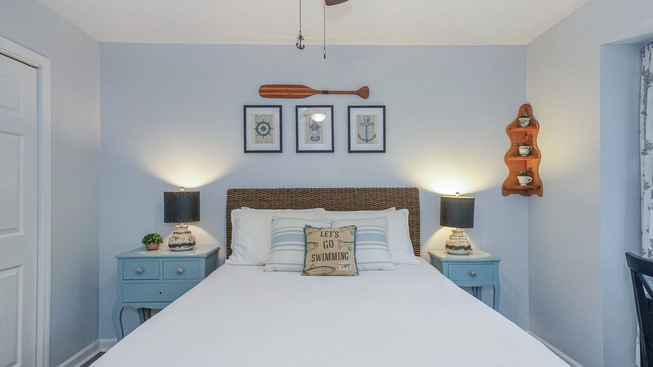 Photo of Bedroom in New London