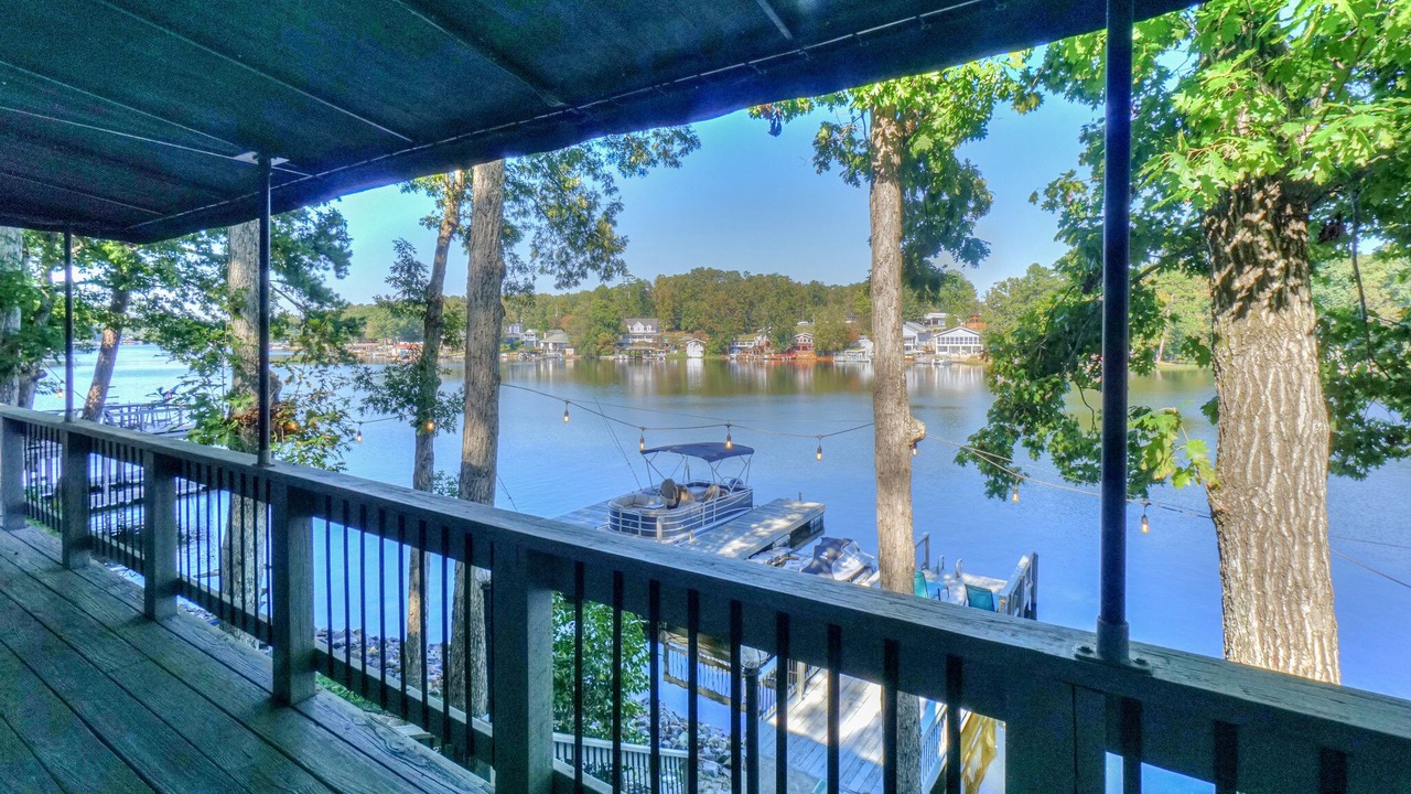 Photo of Outdoor in New London