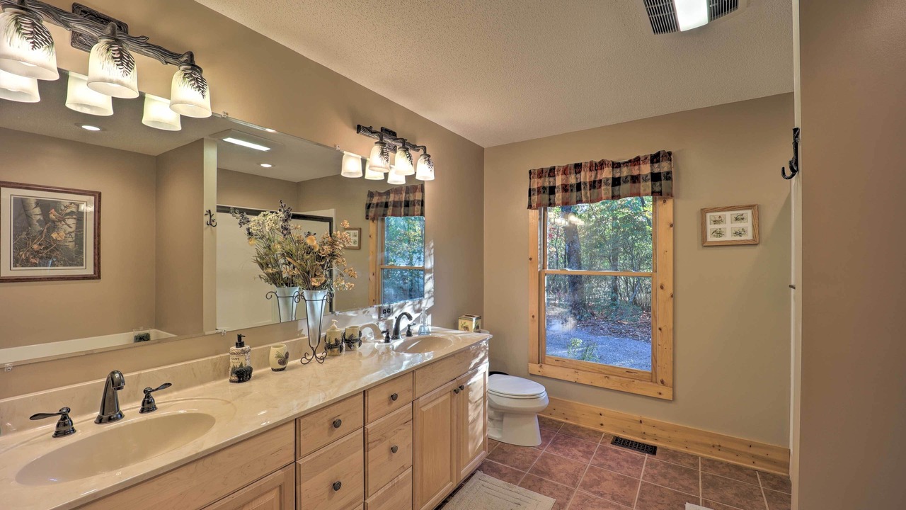 Photo of Bathroom in Hays