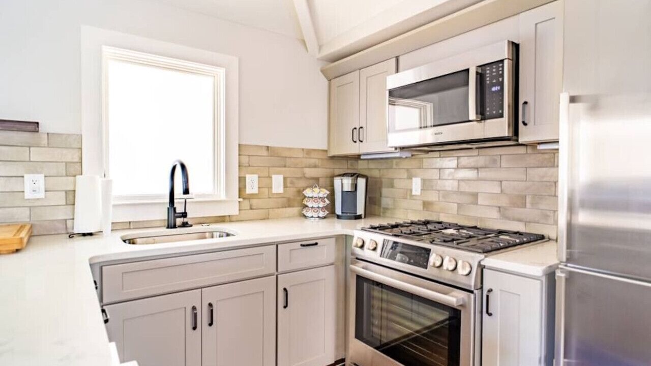 Photo of Kitchen in Belmont - Hillsboro