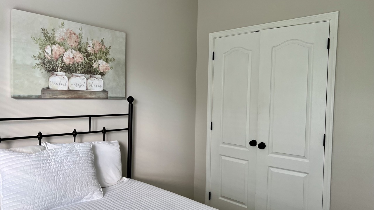 Photo of Bedroom in Stallings