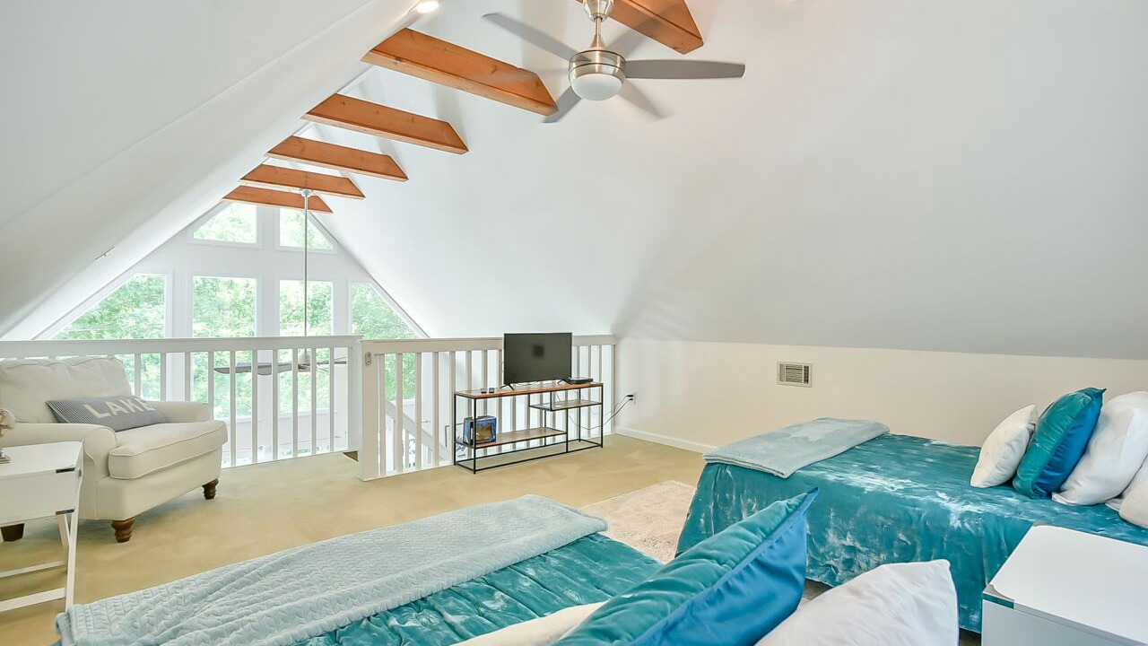 Photo of Bedroom in Roxboro