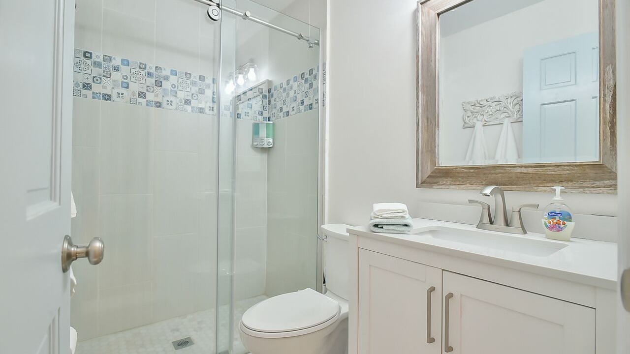 Photo of Bathroom in Roxboro