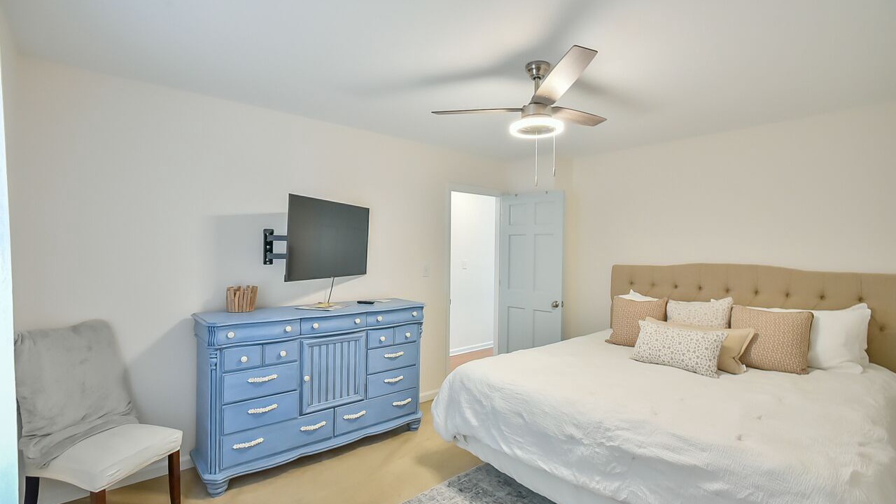 Photo of Bedroom in Roxboro