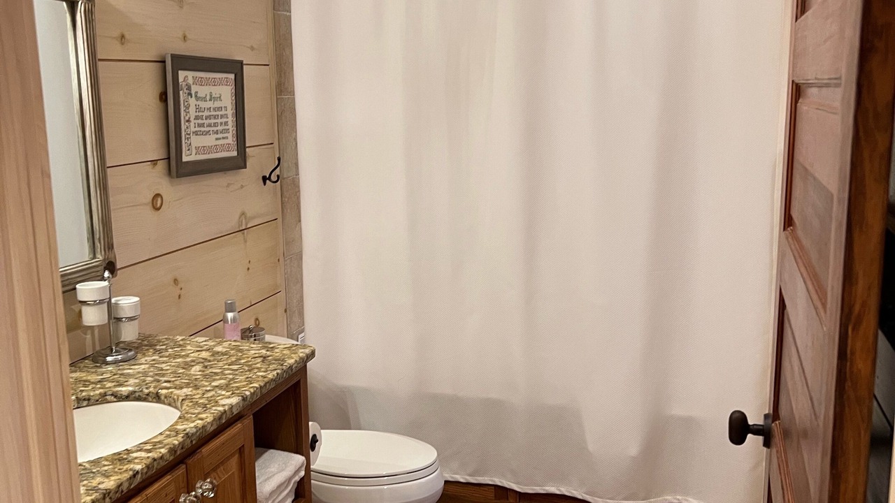 Photo of Bathroom in Cashiers