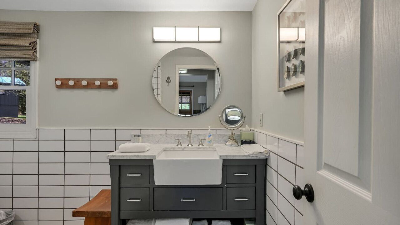 Photo of Bathroom in Weaverville