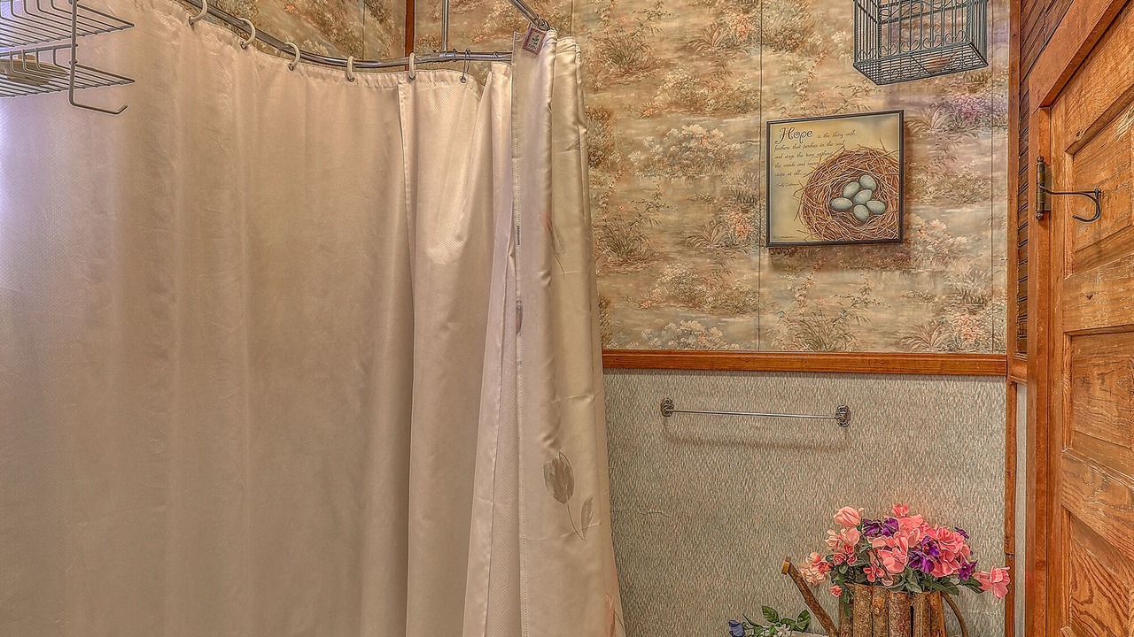 Photo of Bathroom in Lake Junaluska