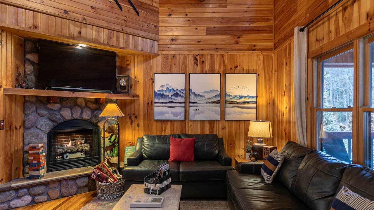 Photo of Livingroom in Fleetwood