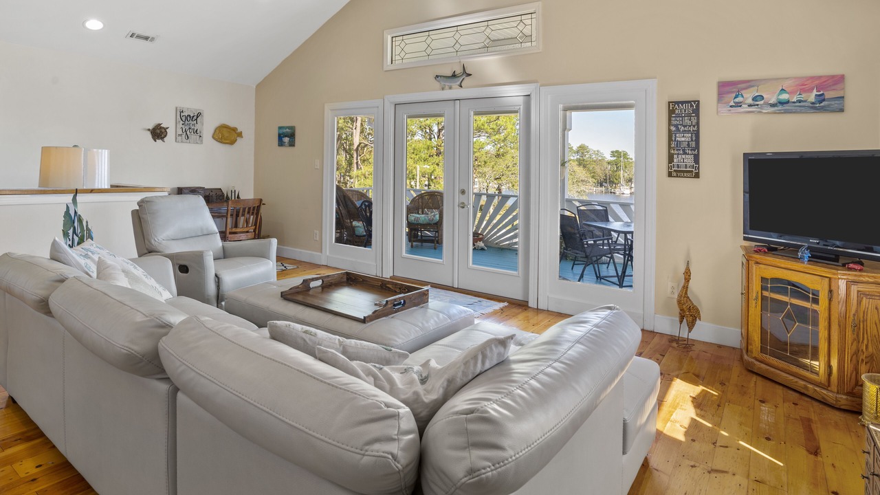 Photo of Livingroom in Oriental