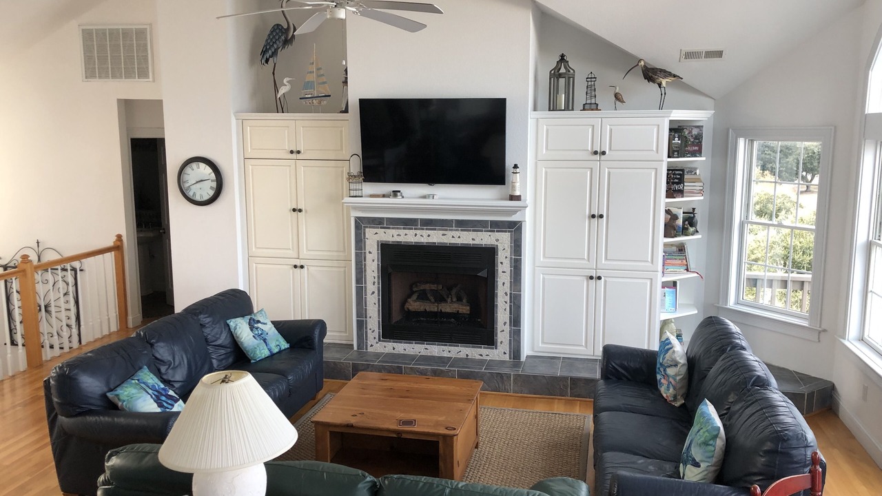Photo of Livingroom in Corolla
