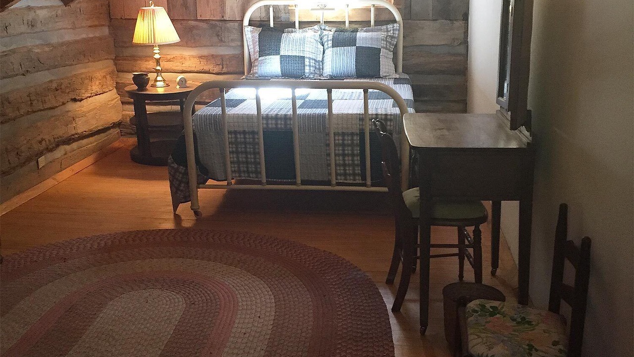 Photo of Bedroom in Spruce Pine
