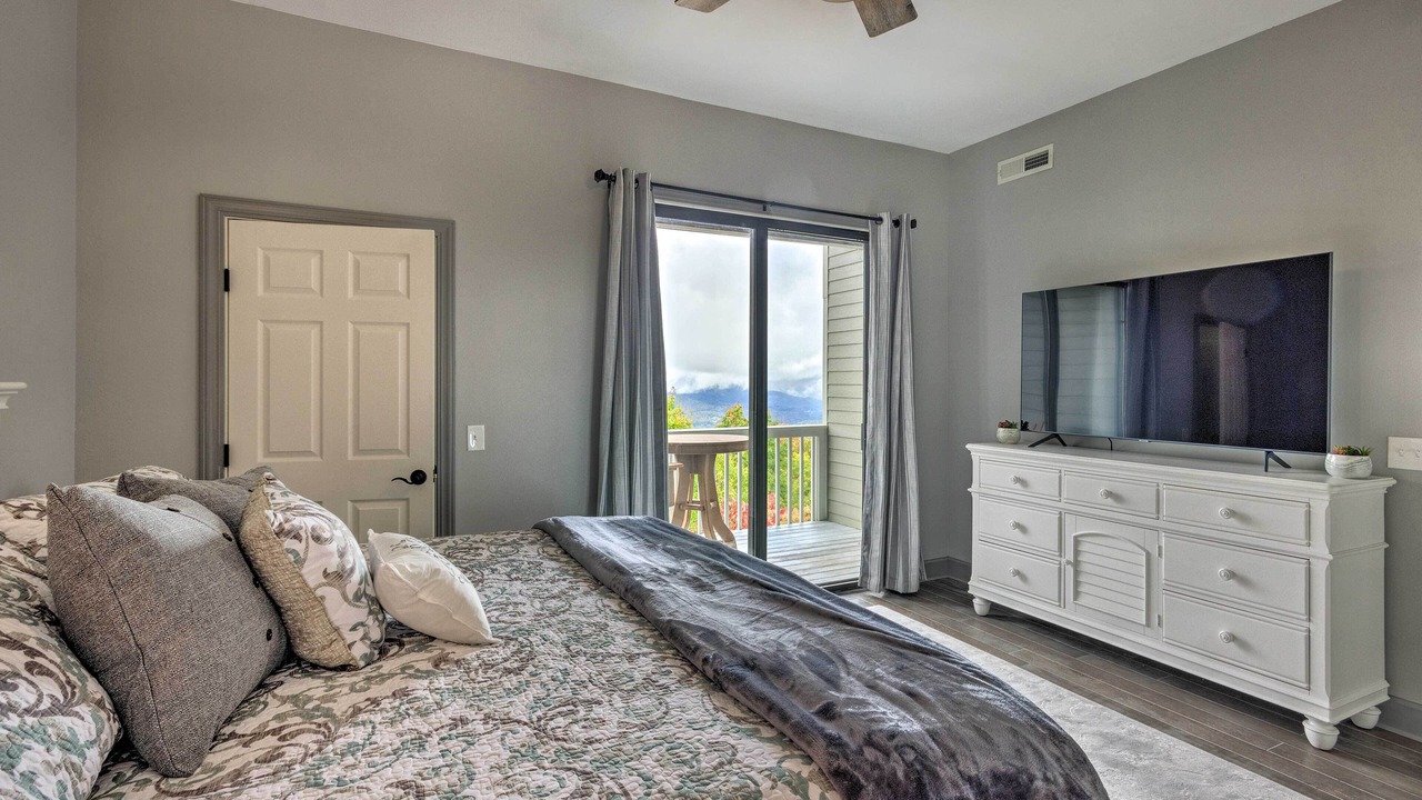 Photo of Patio Balcony in Mountain Air