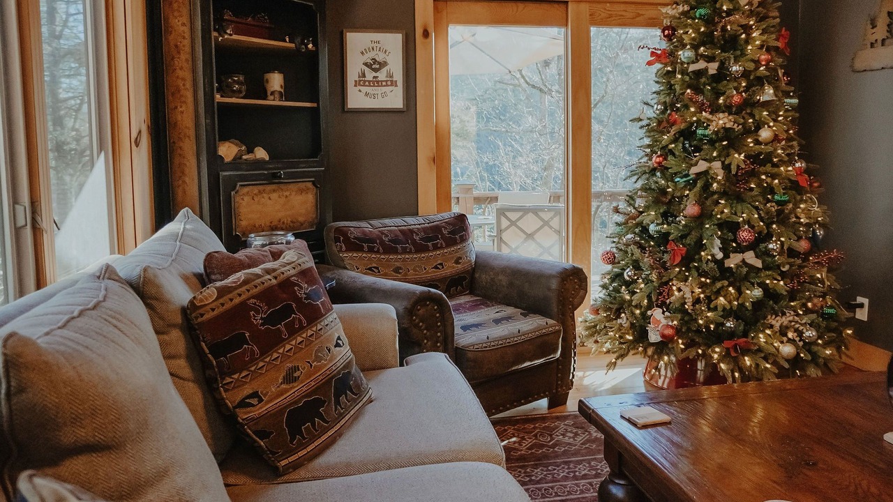 Photo of Livingroom in Lake Toxaway