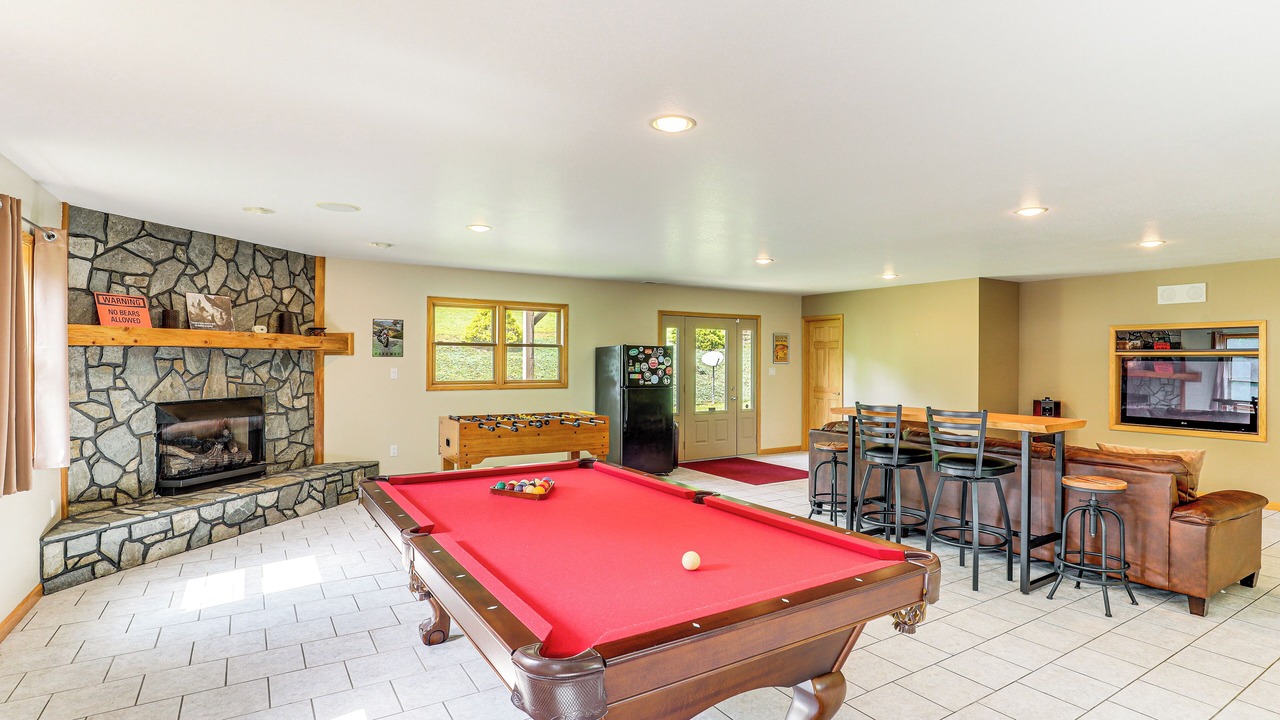 Photo of Bedroom in Swannanoa