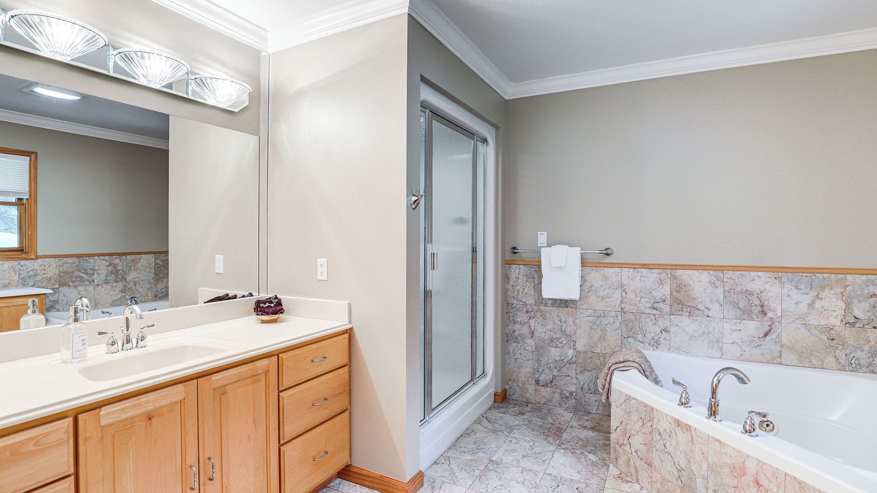 Photo of Bathroom in Swannanoa