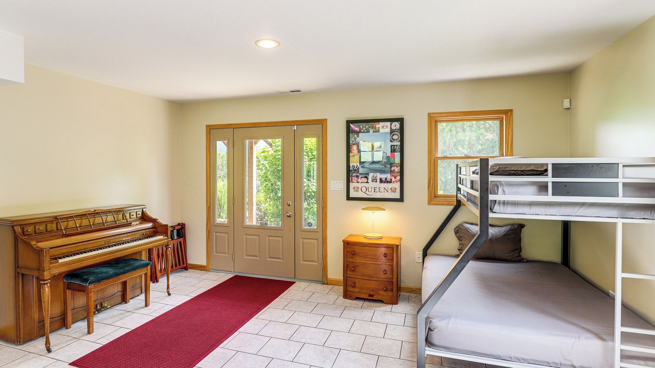 Photo of Bedroom in Swannanoa