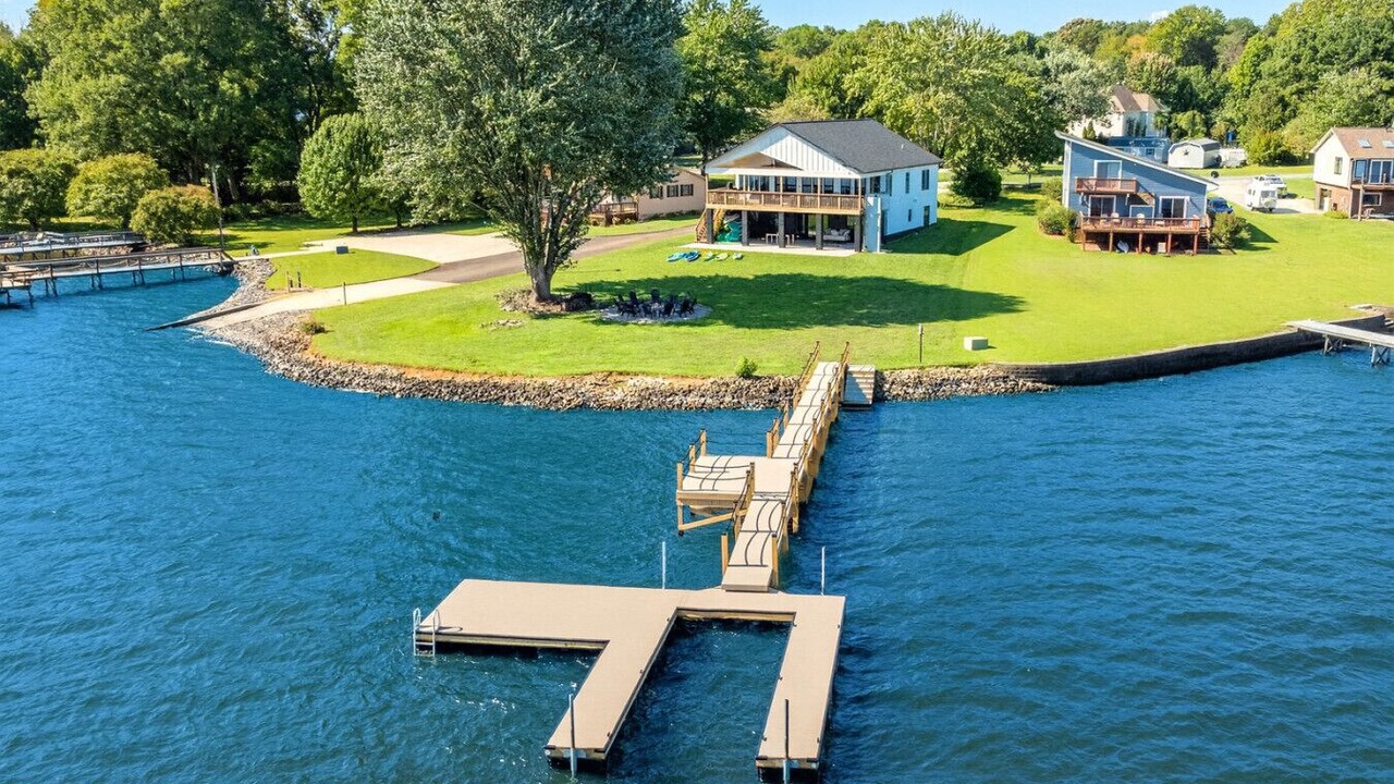 Photo of Outdoor in Lake Norman of Catawba