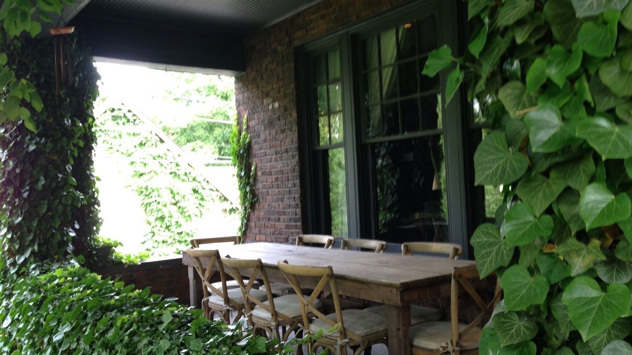 Photo of Outdoor in Belmont - Hillsboro