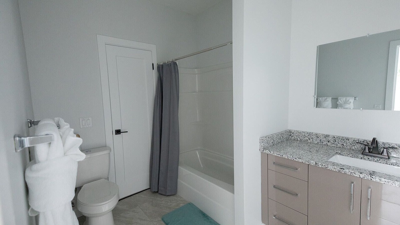 Photo of Bathroom in Skyland
