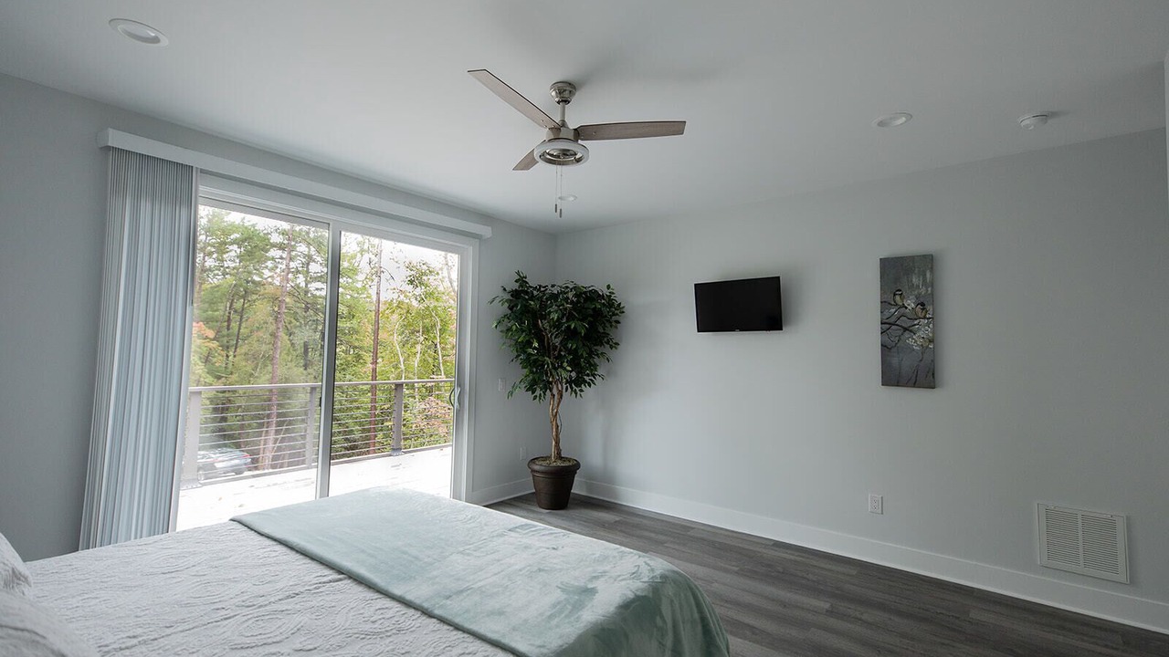 Photo of Bedroom in Skyland