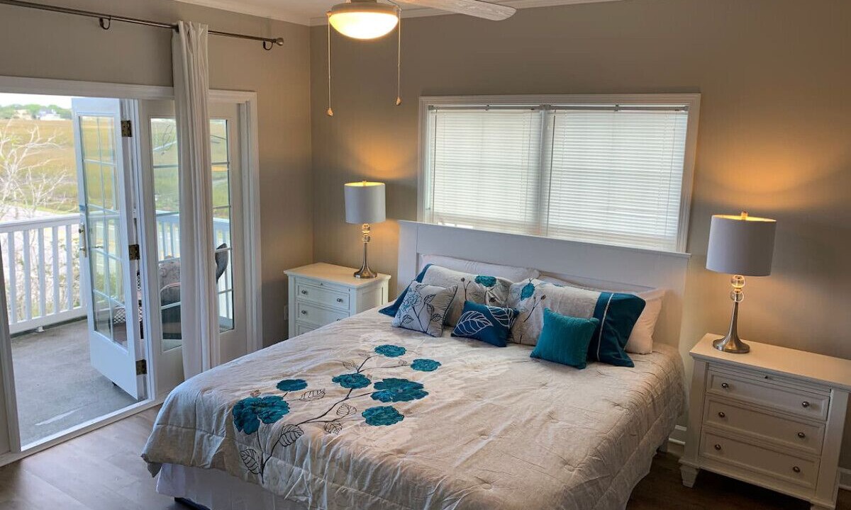 Photo of Bedroom in Folly Beach