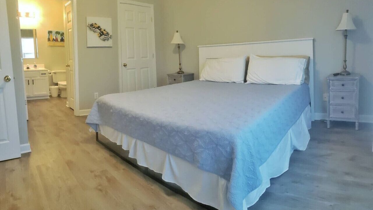 Photo of Bedroom in Folly Beach