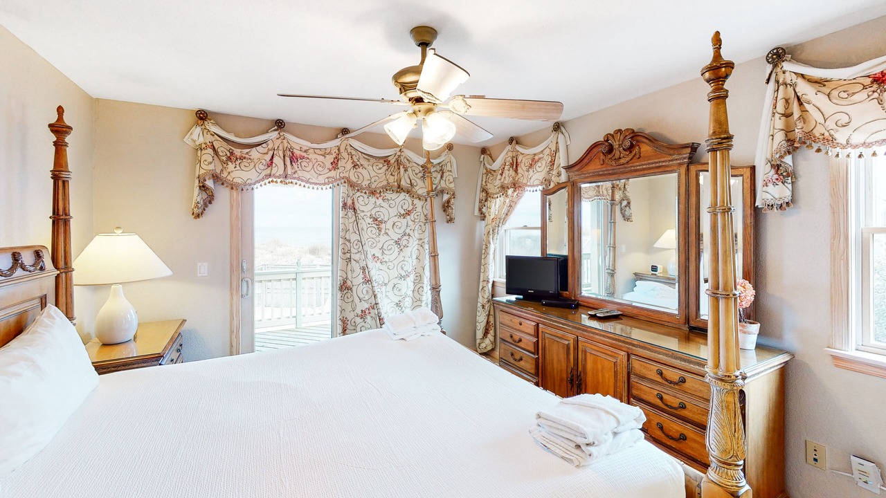 Photo of Bedroom in Ocean Hill
