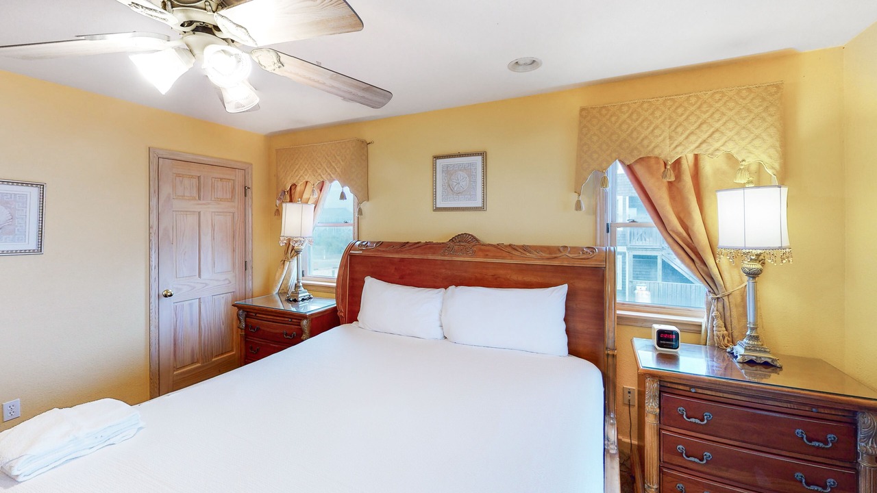 Photo of Bedroom in Ocean Hill