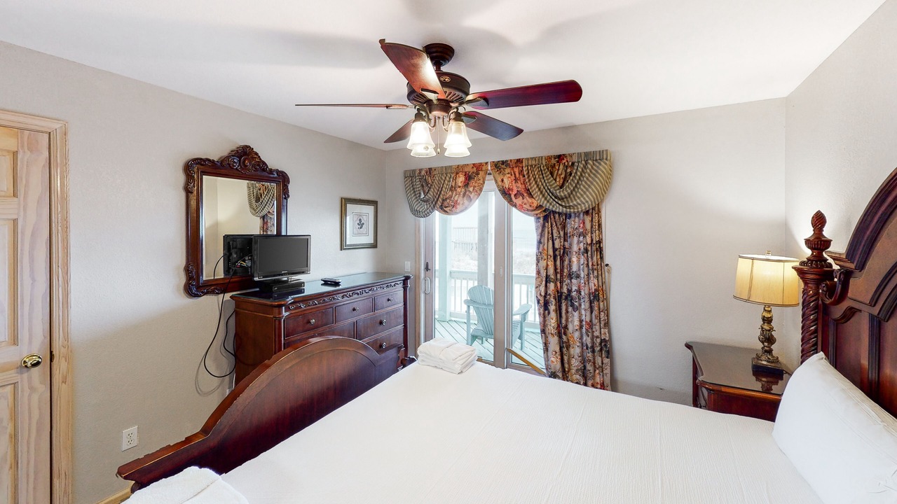 Photo of Bedroom in Ocean Hill