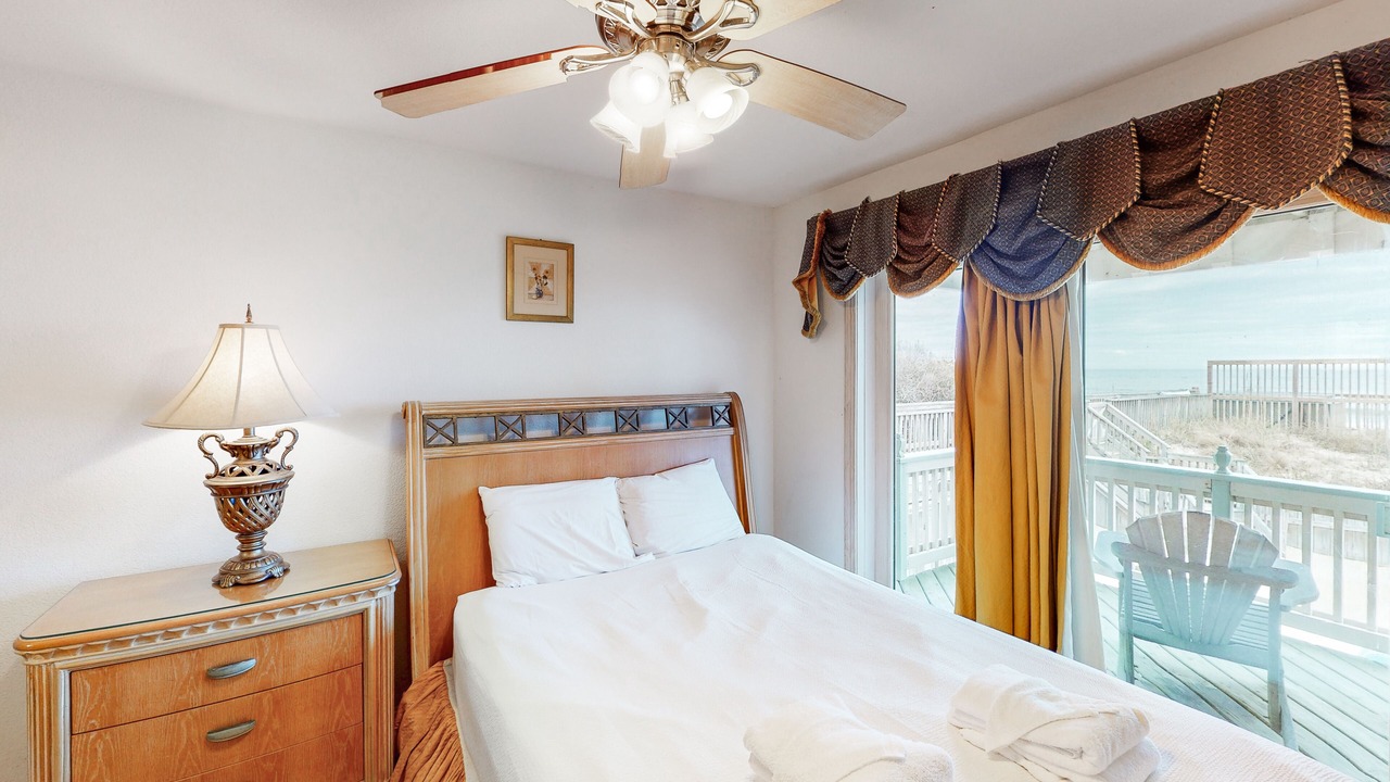 Photo of Bedroom in Ocean Hill