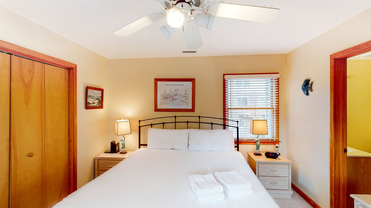 Photo of Bedroom in Corolla Village