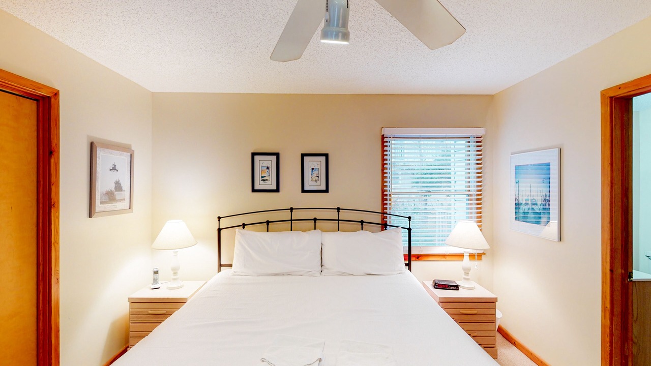 Photo of Bedroom in Corolla Village