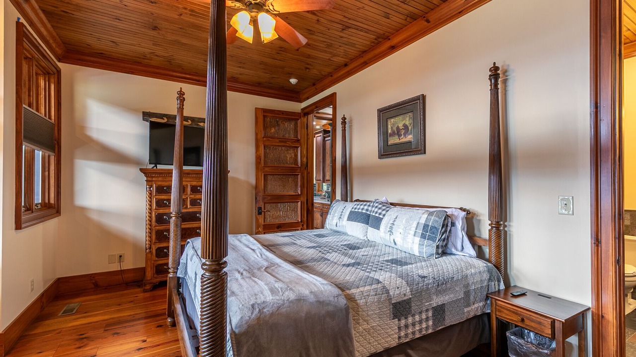 Photo of Bedroom in Banner Elk