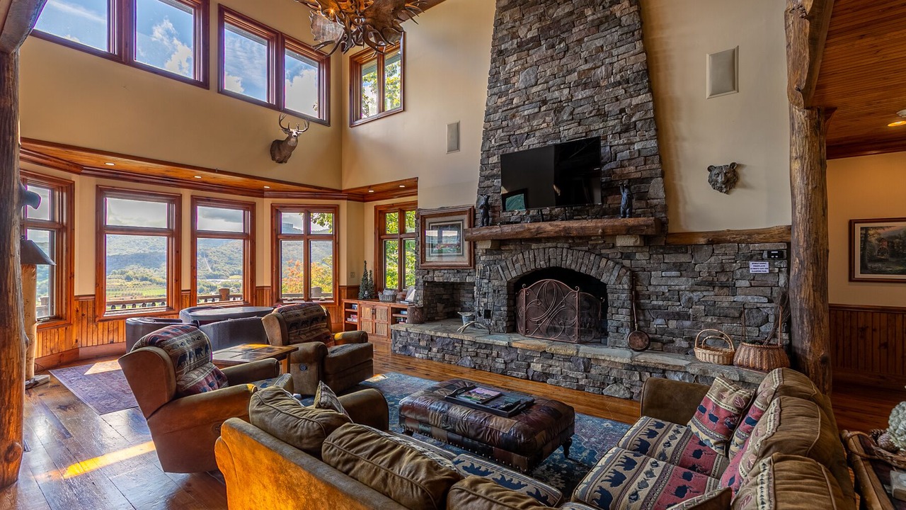 Photo of Livingroom in Banner Elk