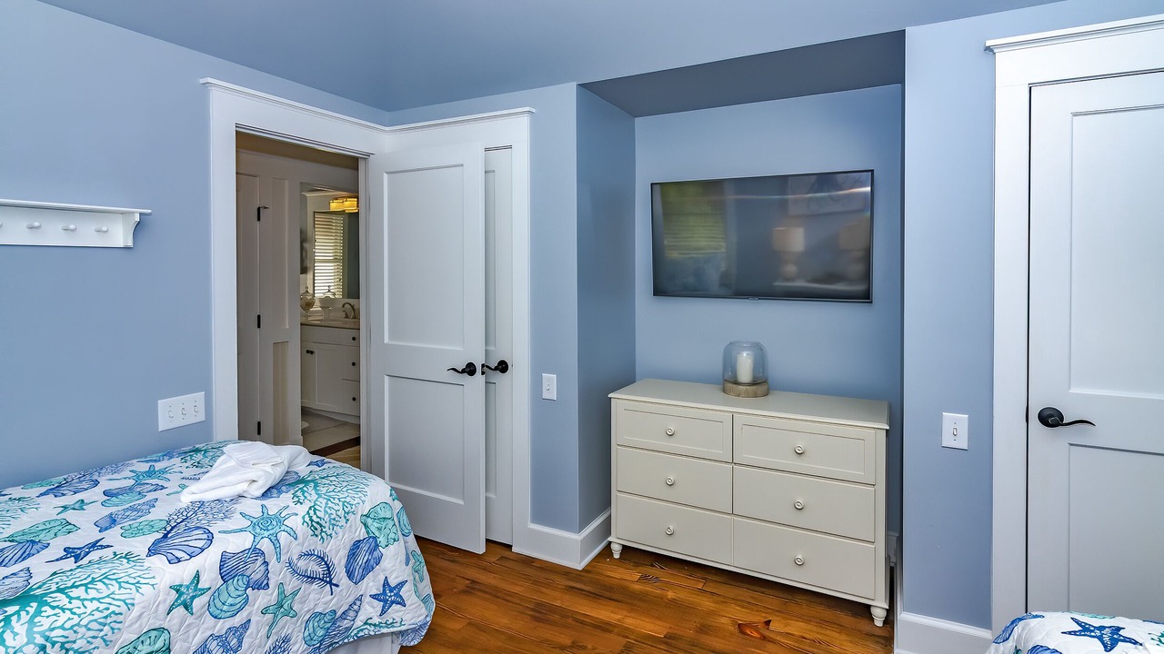 Photo of Bedroom in Keepers Landing
