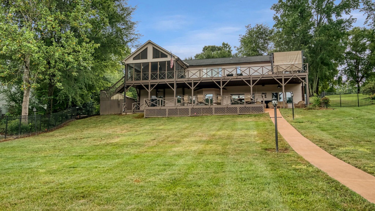 Photo of Outdoor in Westport