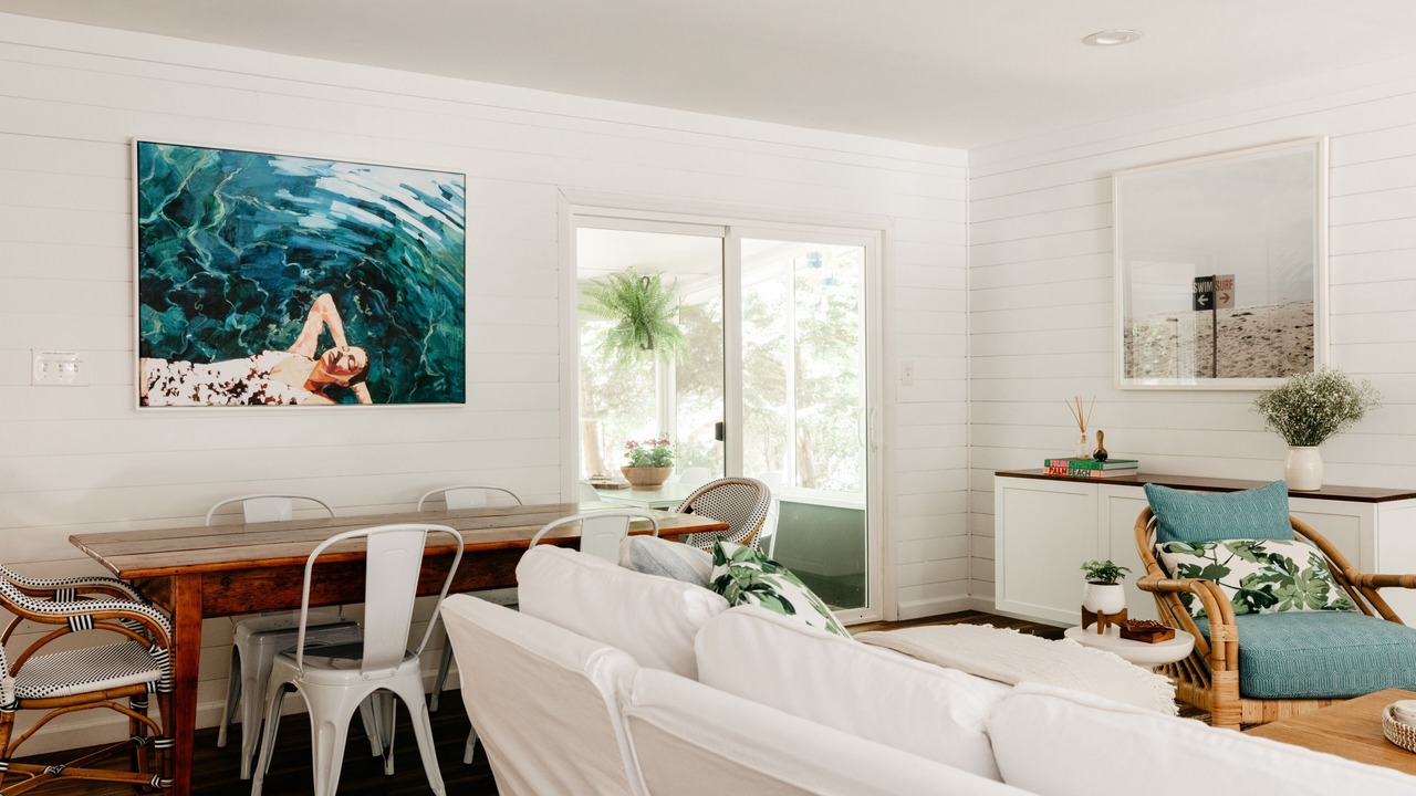 Photo of Livingroom in Southern Shores