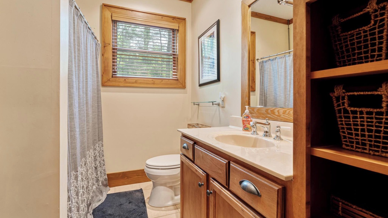 Photo of Bathroom in Tuckasegee