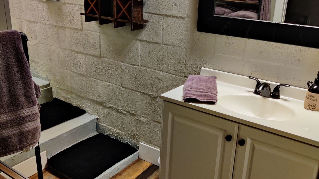 Photo of Bathroom in Cherokee
