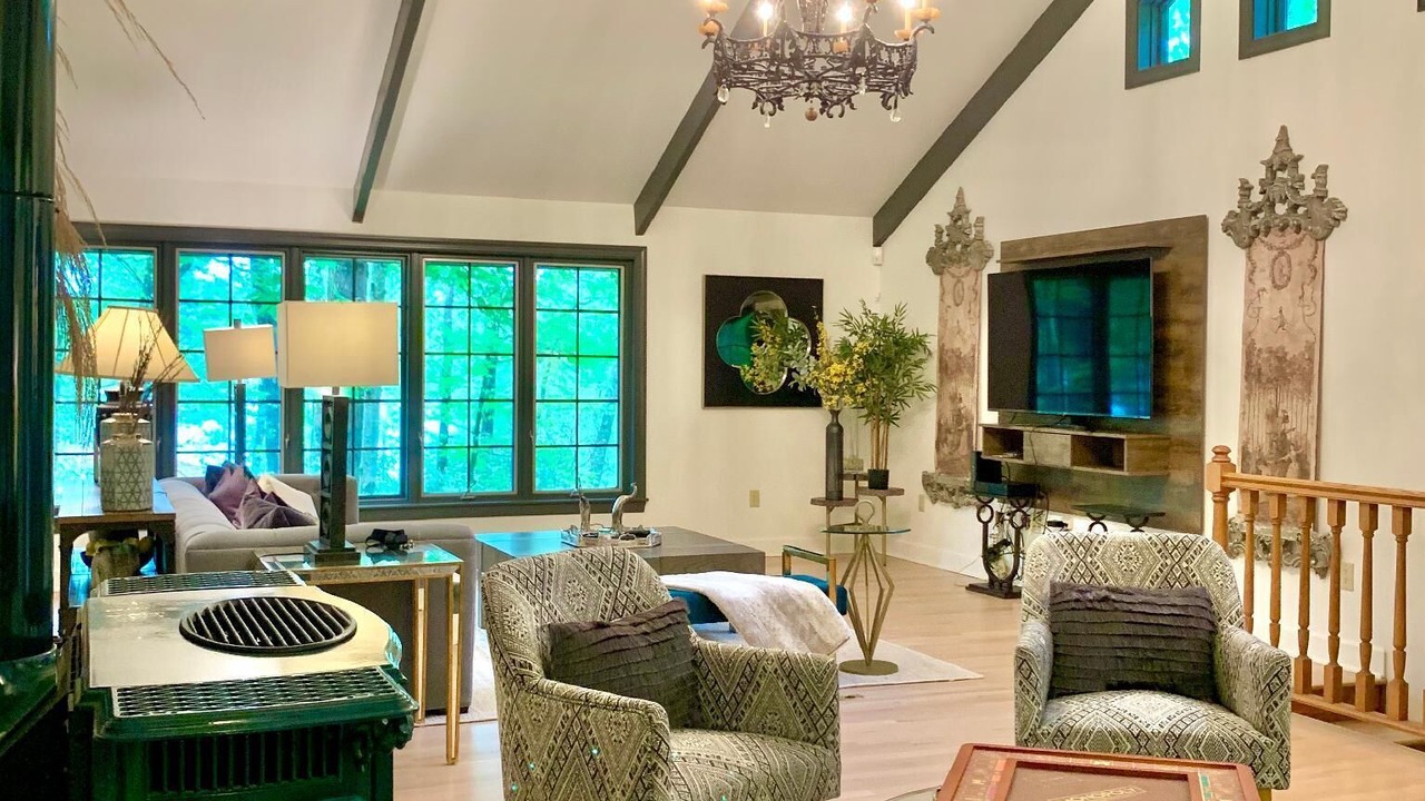 Photo of Livingroom in Lake Toxaway