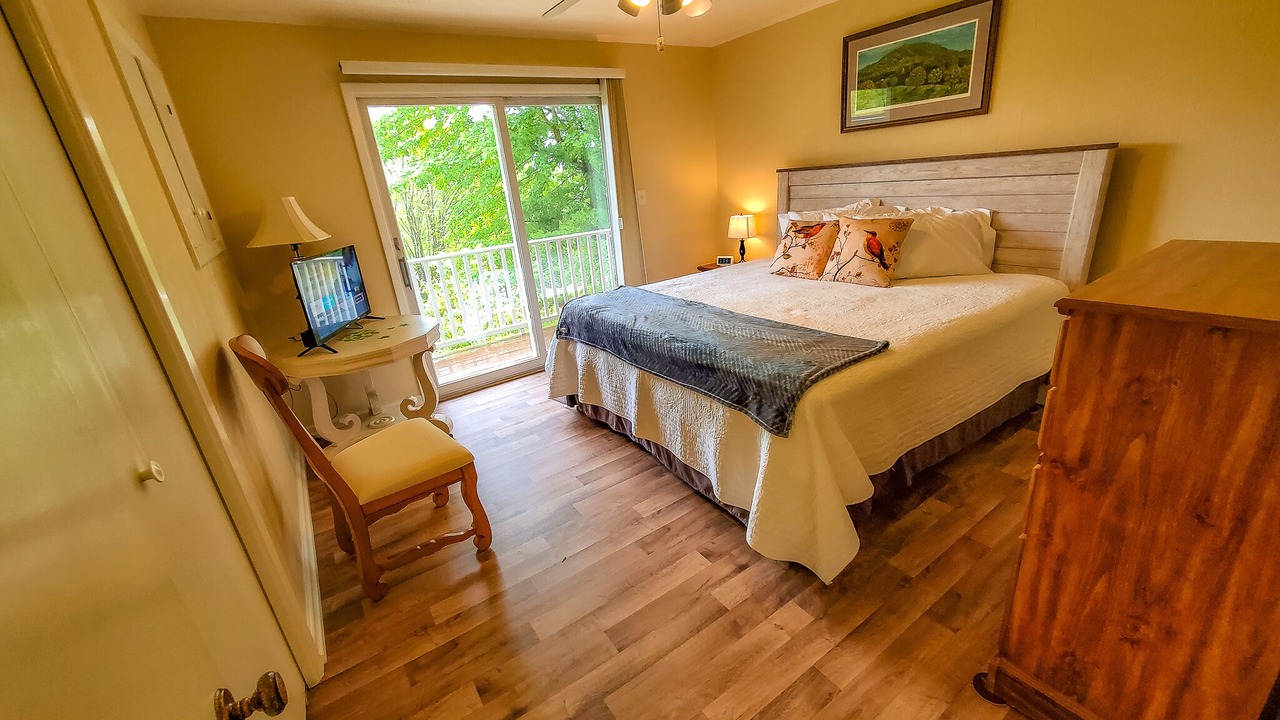 Photo of Bedroom in West Jefferson