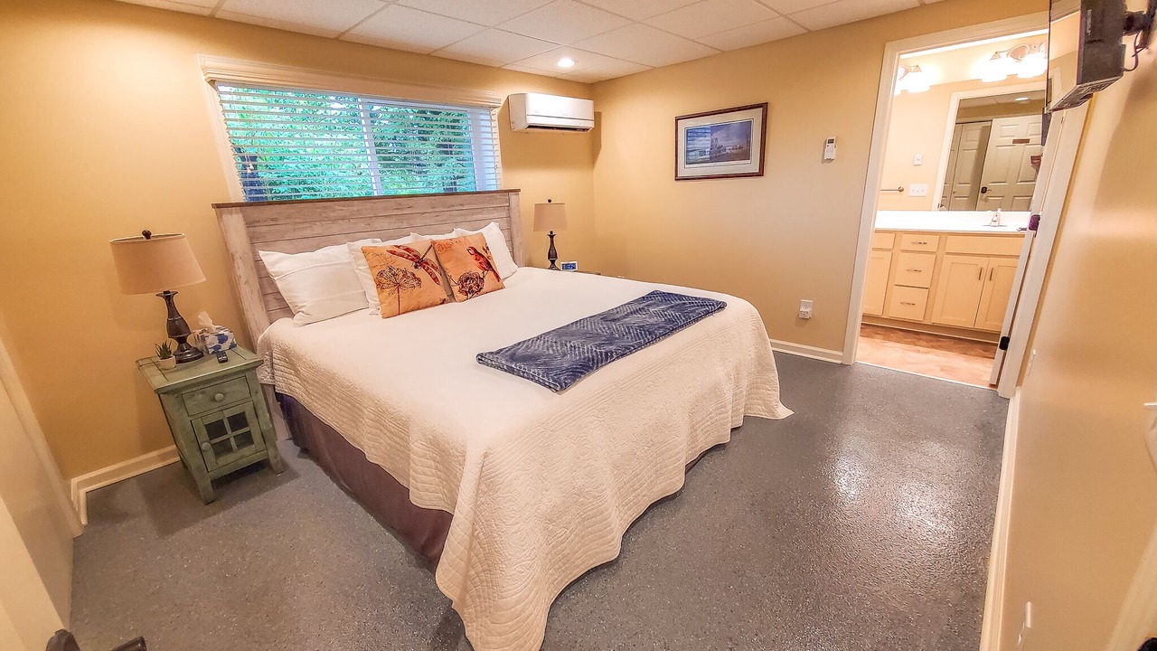 Photo of Bedroom in West Jefferson