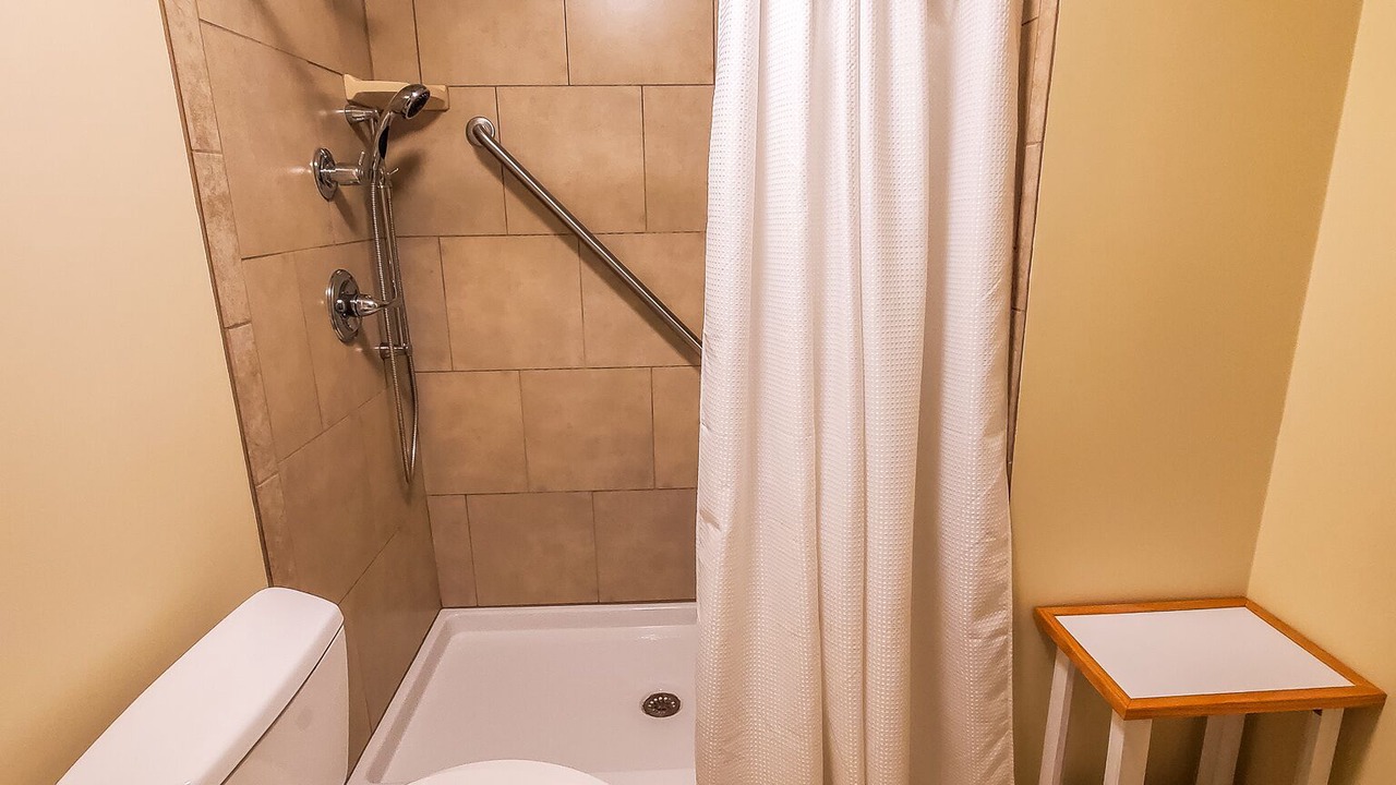 Photo of Bathroom in West Jefferson