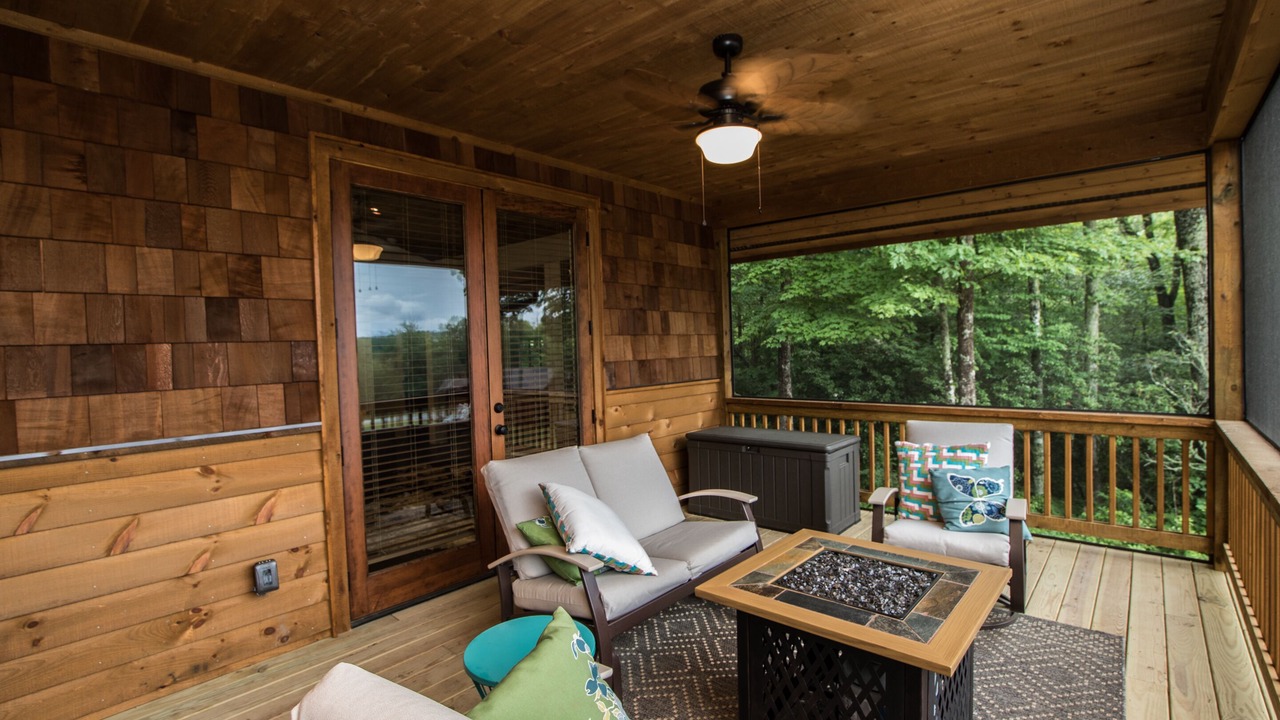 Photo of Patio Balcony in Glenville
