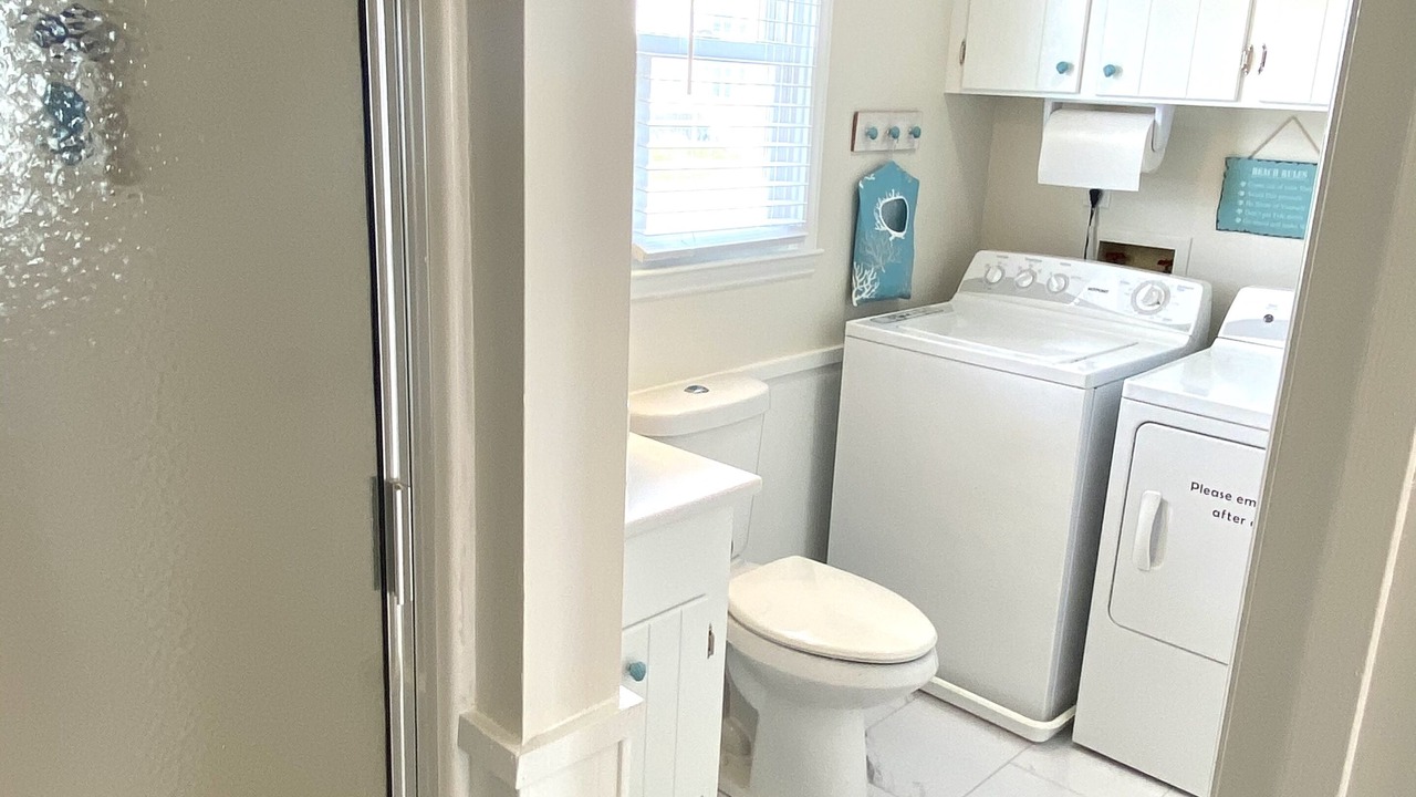 Photo of Bathroom in Holden Beach