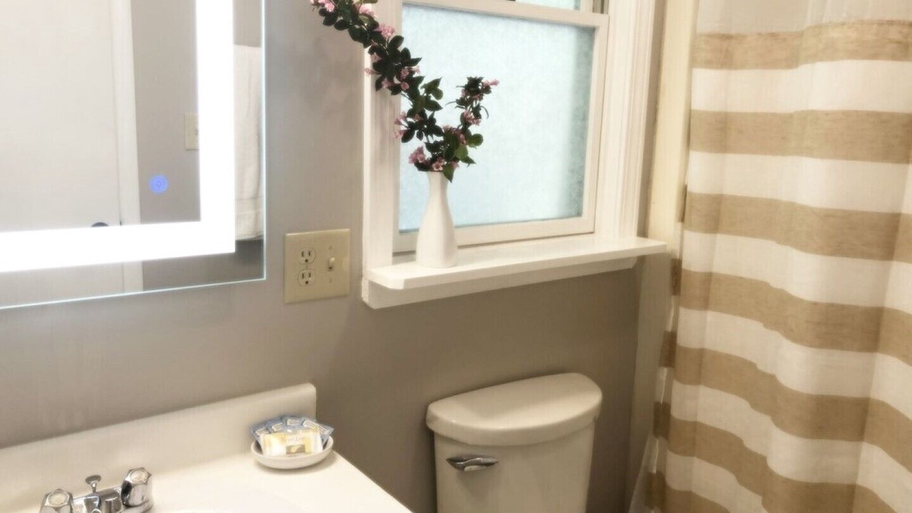 Photo of Bathroom in Beech Mountain
