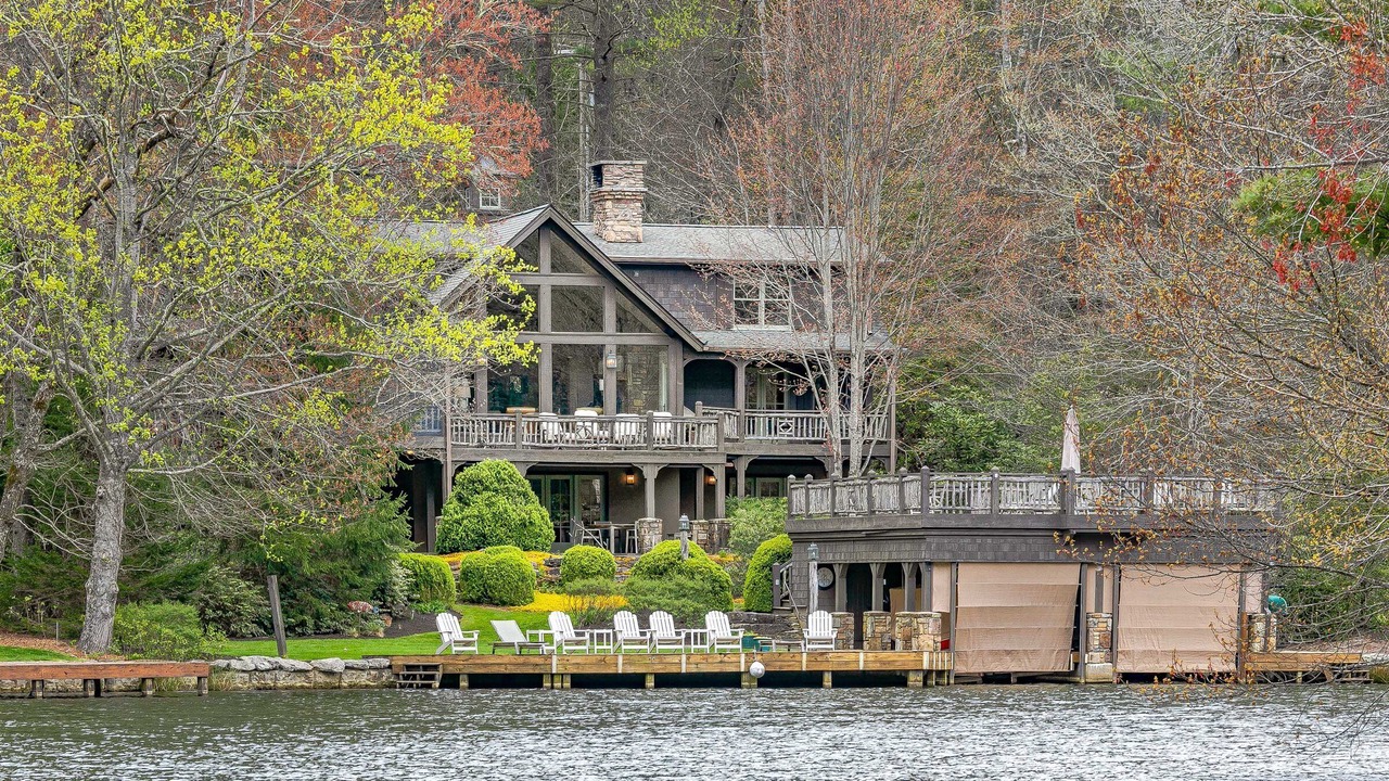 Photo of Outdoor in Lake Toxaway